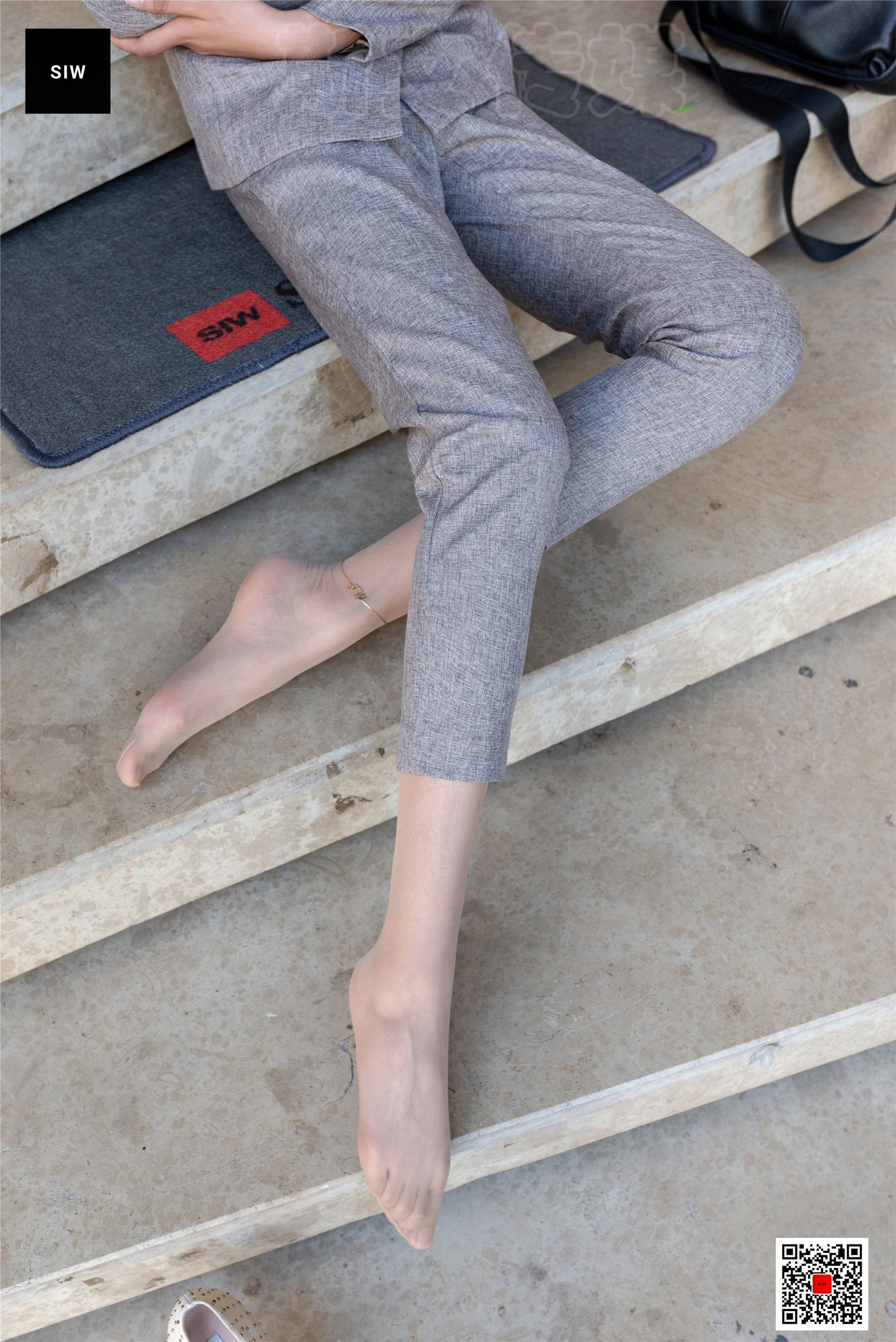 SIW斯文传媒 066 灰咖毛呢双排扣西装七分裤套装 - 嘉慧